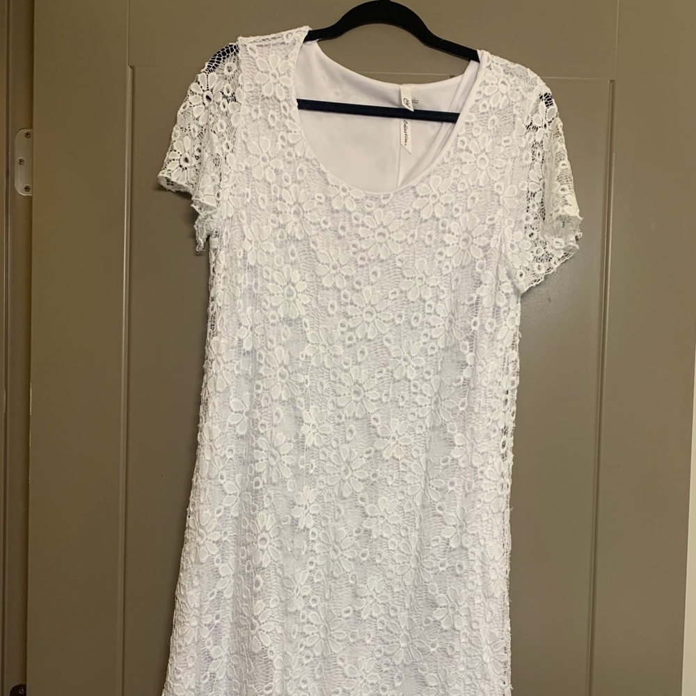 White lace dress